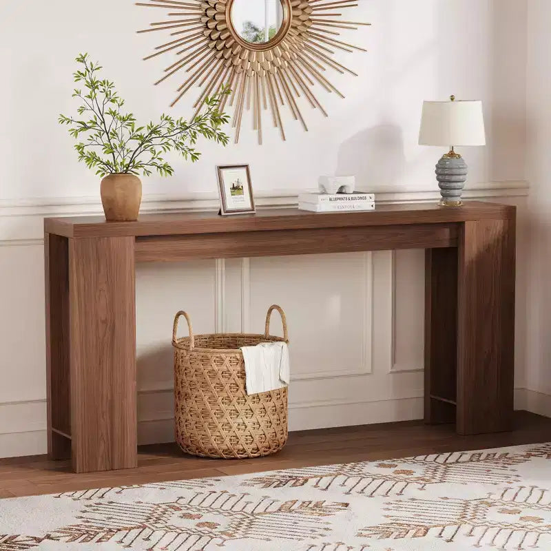 Table d'appoint : Une console étroite de style champêtre