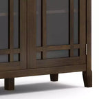 Armoire de rangement marron tabac foncé : style transitionnel